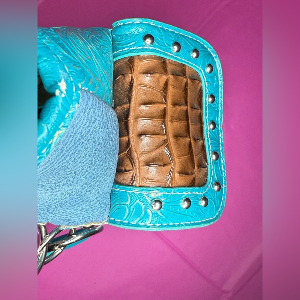 โจ๐ COWGIRL TRENDS Gold Silver Blue Buckle Studded & Jeweled Shoulder Purse Bag - Picture 12 of 17